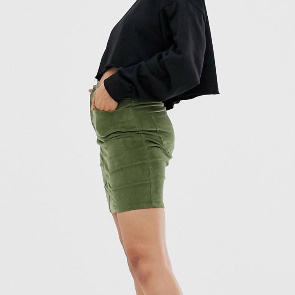 Mini Skirt - Picture 2 of 7